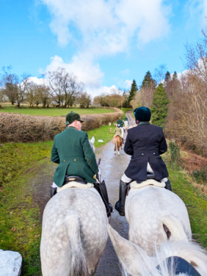 Wanted - Part-Time Hunt Groom