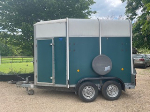 Ifor Williams HB505R Horse Trailer 