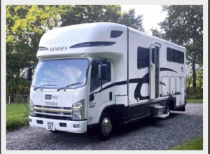 2015 Equi-Trek Endeavour 7.5T