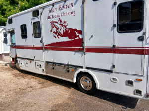 Leyland DAF 4 horse 7.5T lorry 09 plate