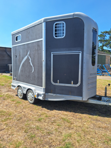 Equitrek trailer