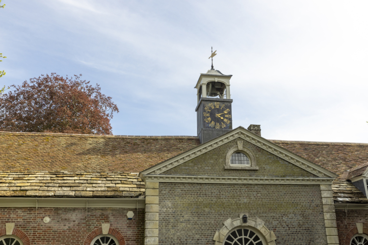 Live in Groom Sought Dorset - attractive package